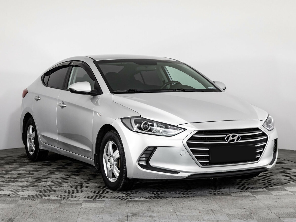 Hyundai Elantra 2016 года с пробегом. Фото: #2