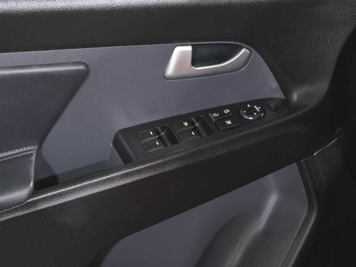 Kia Sportage 2012 года с пробегом. Фото: #12