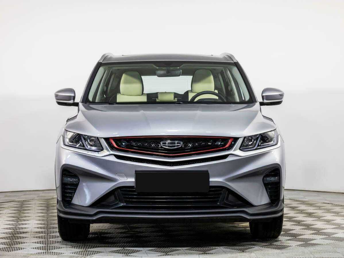 Geely Coolray 2022 года с пробегом. Посмотреть фото