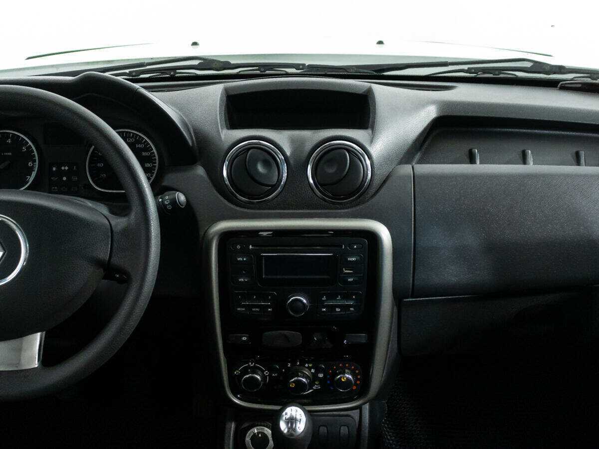 Renault Duster 2015 года с пробегом. Фото: #13