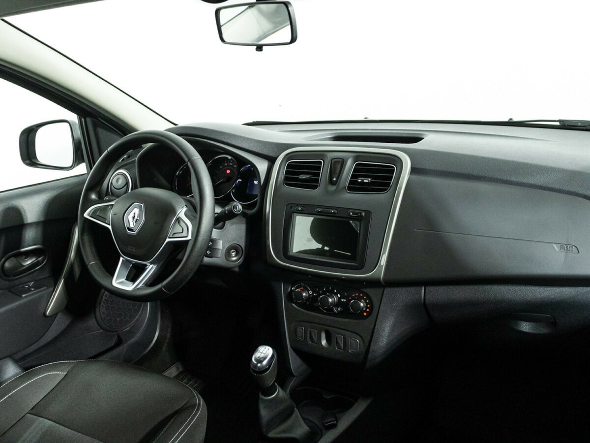 Renault Sandero 2022 года с пробегом. Фото: #8
