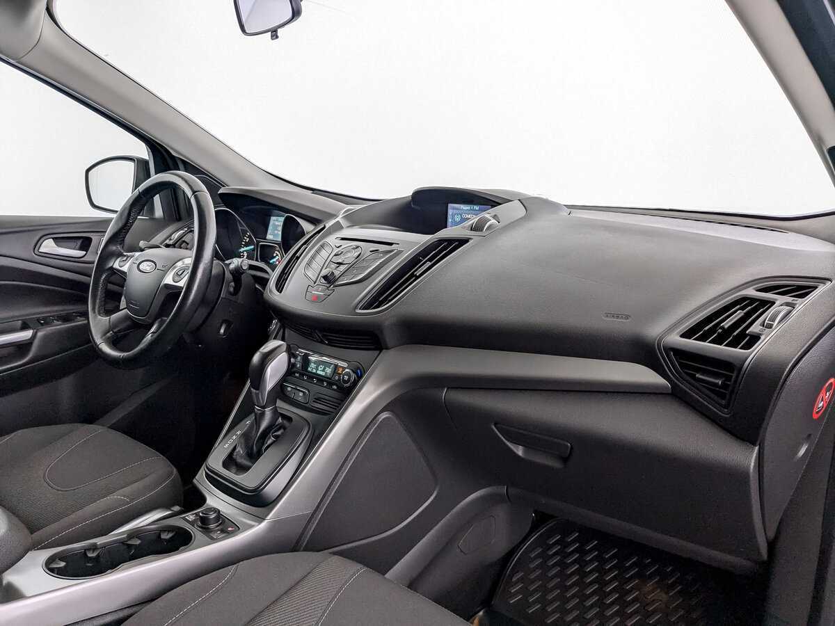 Ford Kuga 2016 года с пробегом. Фото: #8