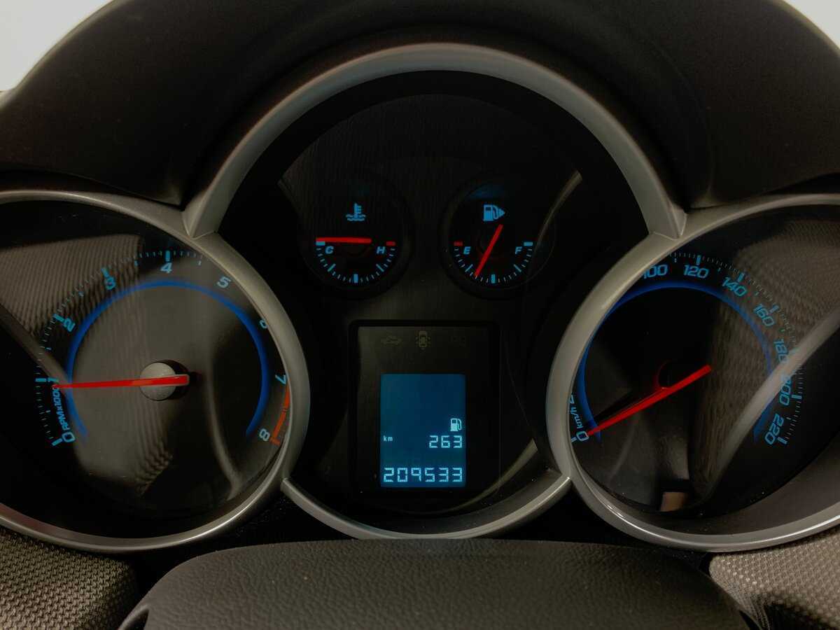 Chevrolet Cruze 2013 года с пробегом. Фото: #12