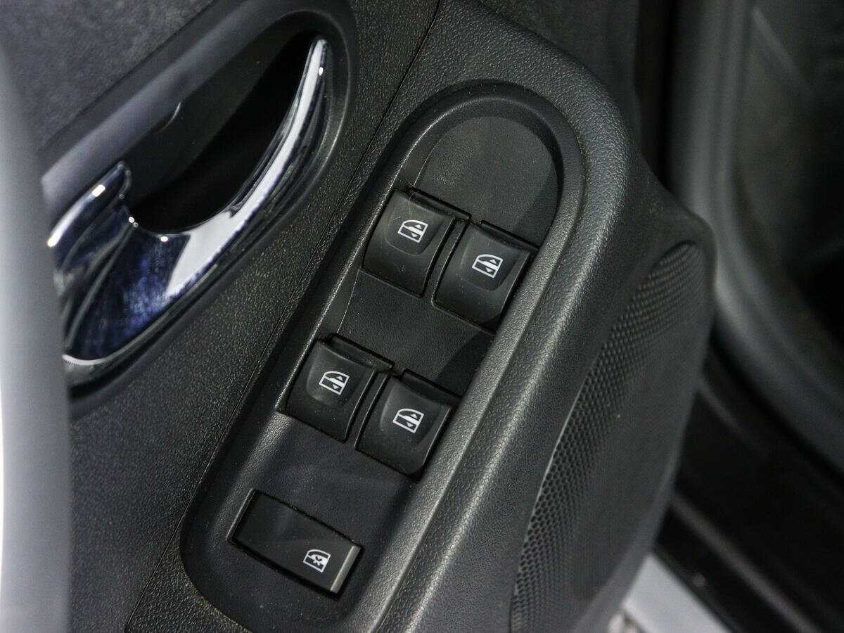 Nissan Terrano 2019 года с пробегом. Фото: #14