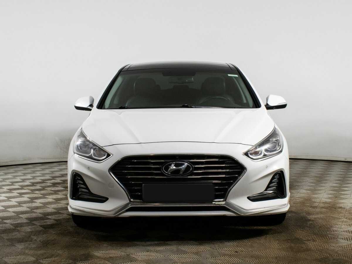 Hyundai Sonata 2018 года с пробегом. Фото: #1