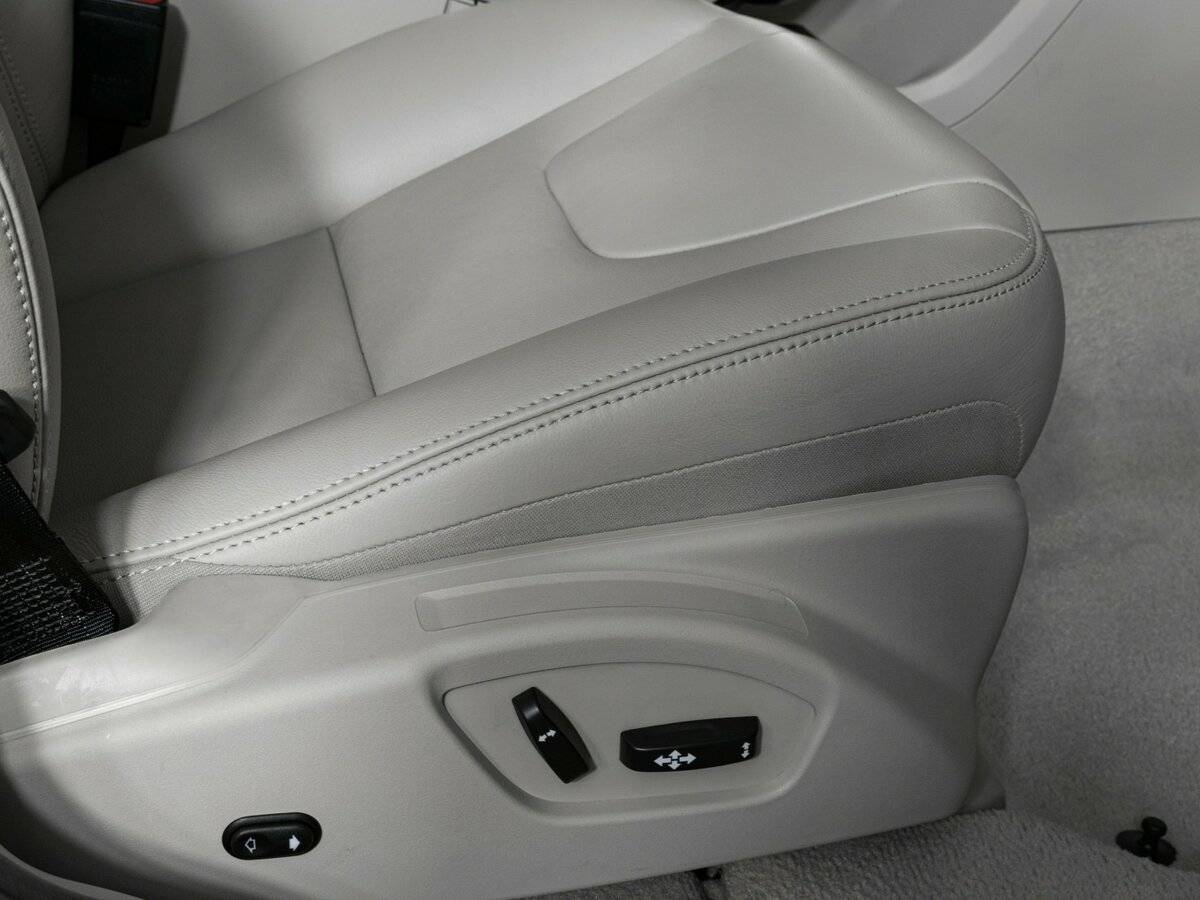 Volvo XC60 2016 года с пробегом. Фото: #17