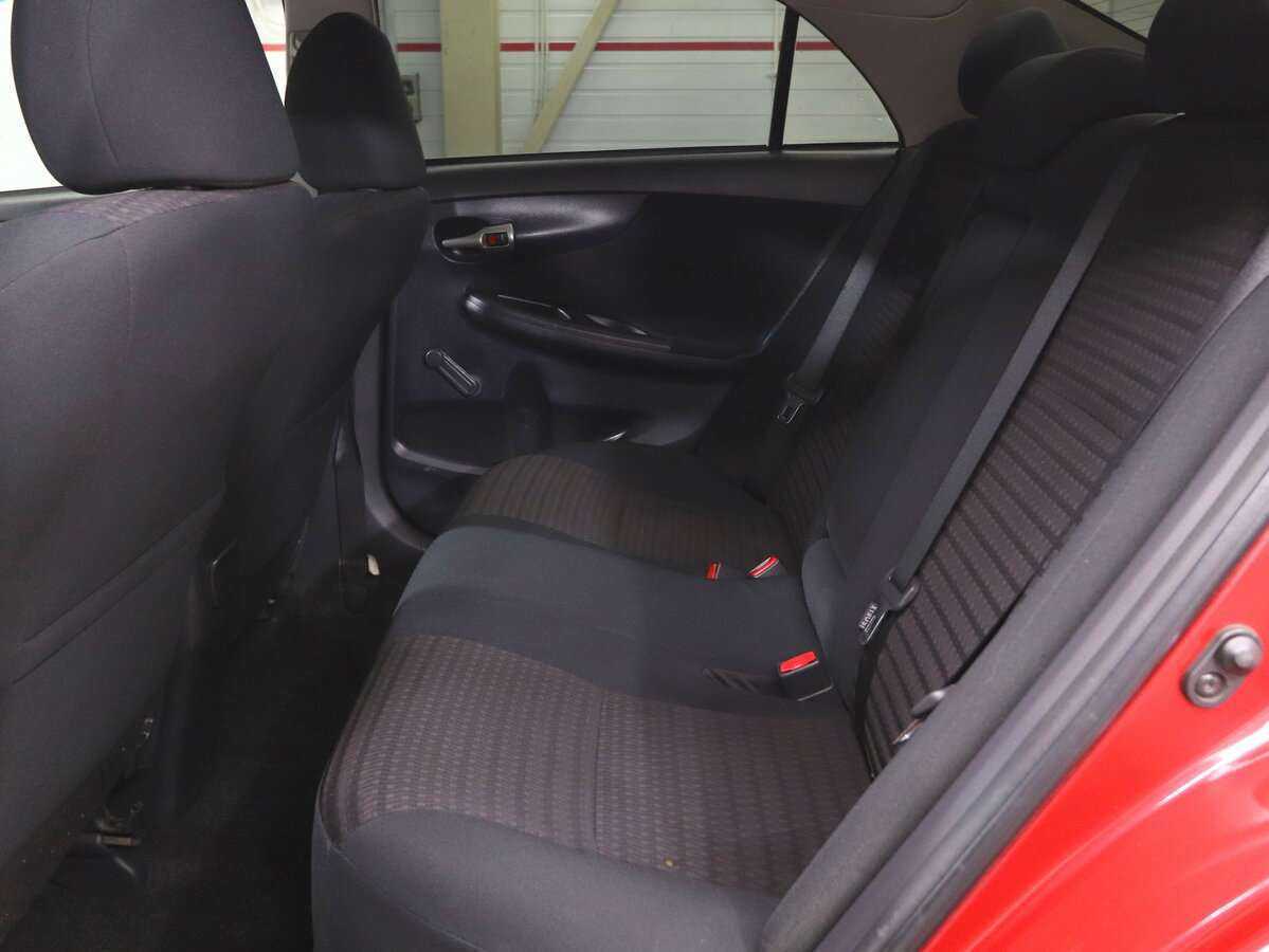 Toyota Corolla 2012 года с пробегом. Фото: #9