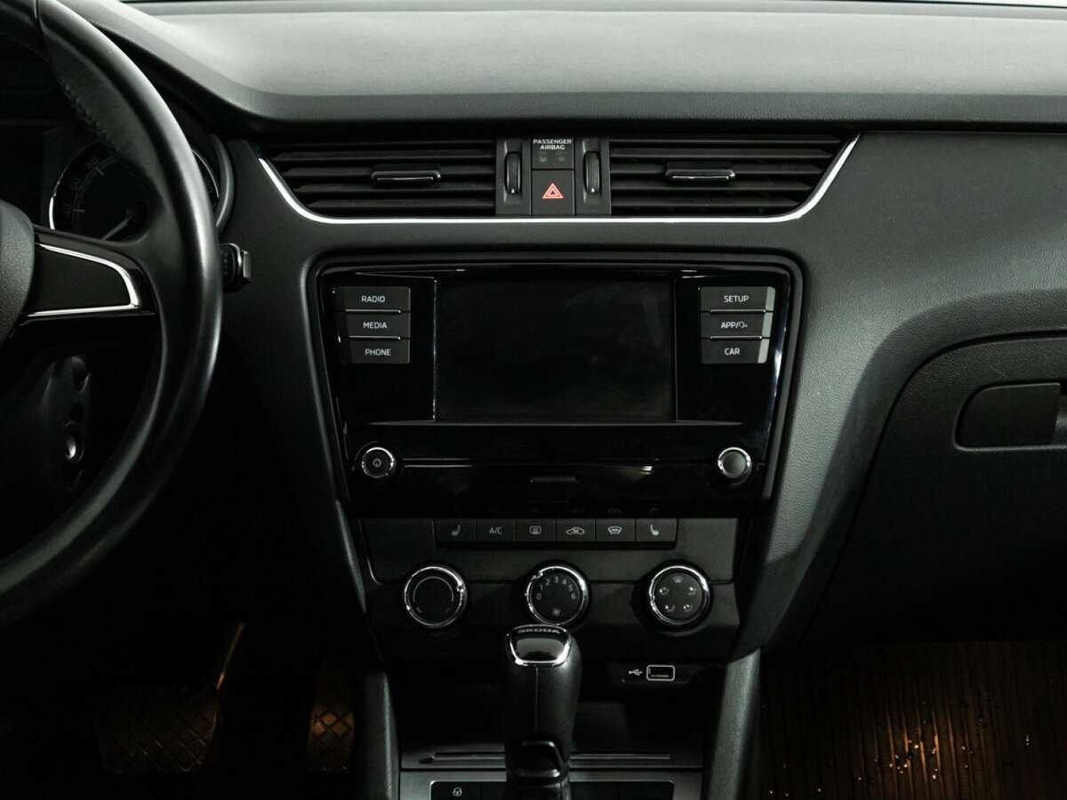 Skoda Octavia 2019 года с пробегом. Фото: #13