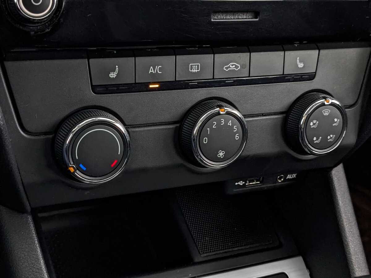 Skoda Octavia 2017 года с пробегом. Фото: #23