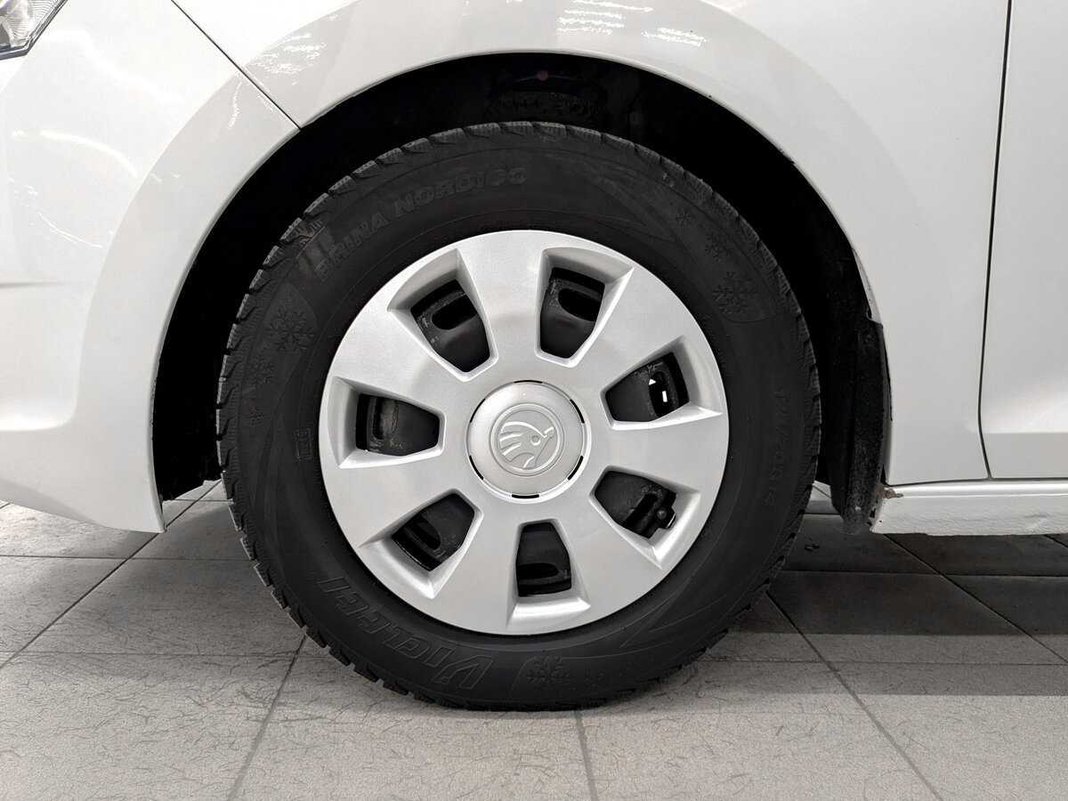 Skoda Rapid 2017 года с пробегом. Фото: #17