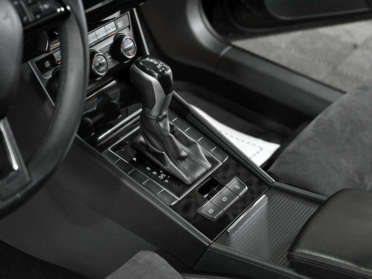 Skoda Superb 2016 года с пробегом. Фото: #9