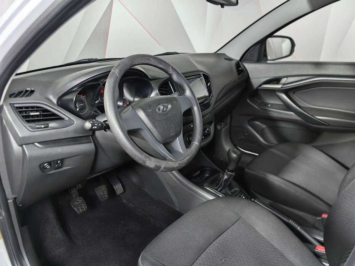 Lada (ВАЗ) Vesta 2018 года с пробегом. Фото: #10