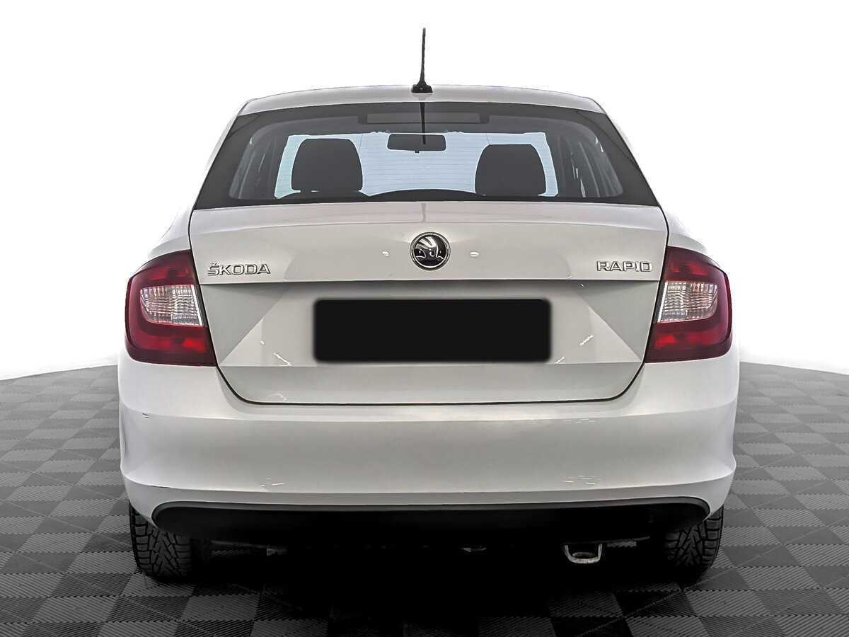 Skoda Rapid 2017 года с пробегом. Фото: #5