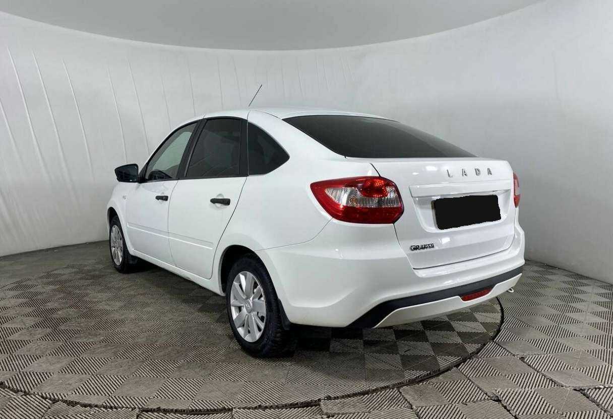 Lada (ВАЗ) Granta 2019 года с пробегом. Фото: #6