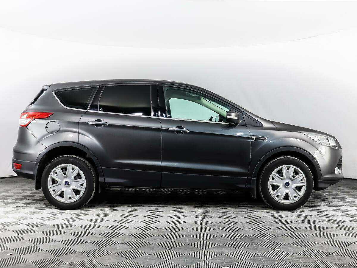 Ford Kuga 2016 года с пробегом. Фото: #3