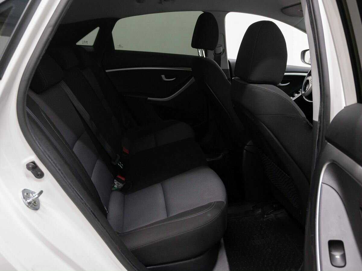 Hyundai i30 2013 года с пробегом. Фото: #9