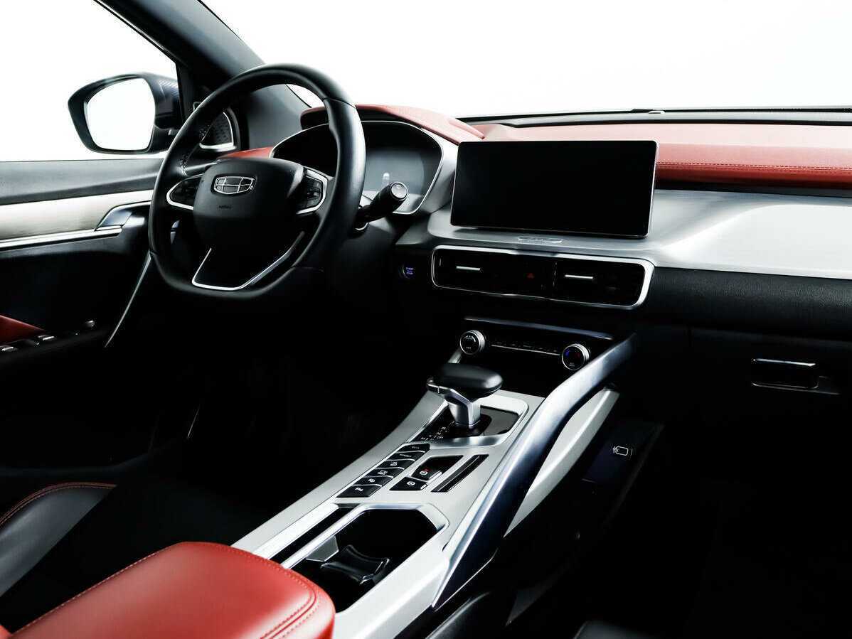 Geely Coolray 2022 года с пробегом. Фото: #8