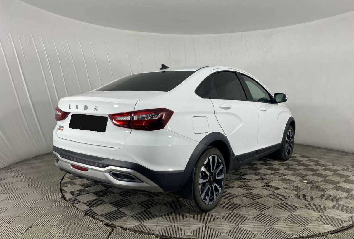 Lada (ВАЗ) Vesta 2023 года с пробегом. Фото: #4