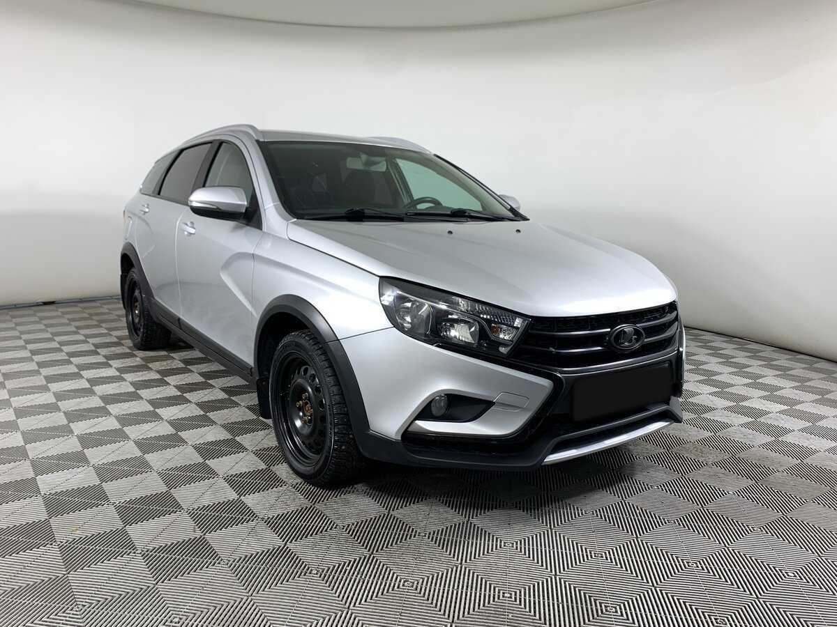 Lada (ВАЗ) Vesta 2017 года с пробегом. Фото: #2
