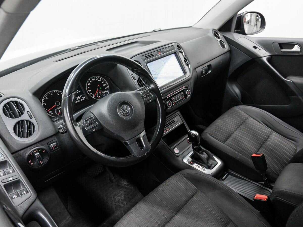 Volkswagen Tiguan 2013 года с пробегом. Фото: #12