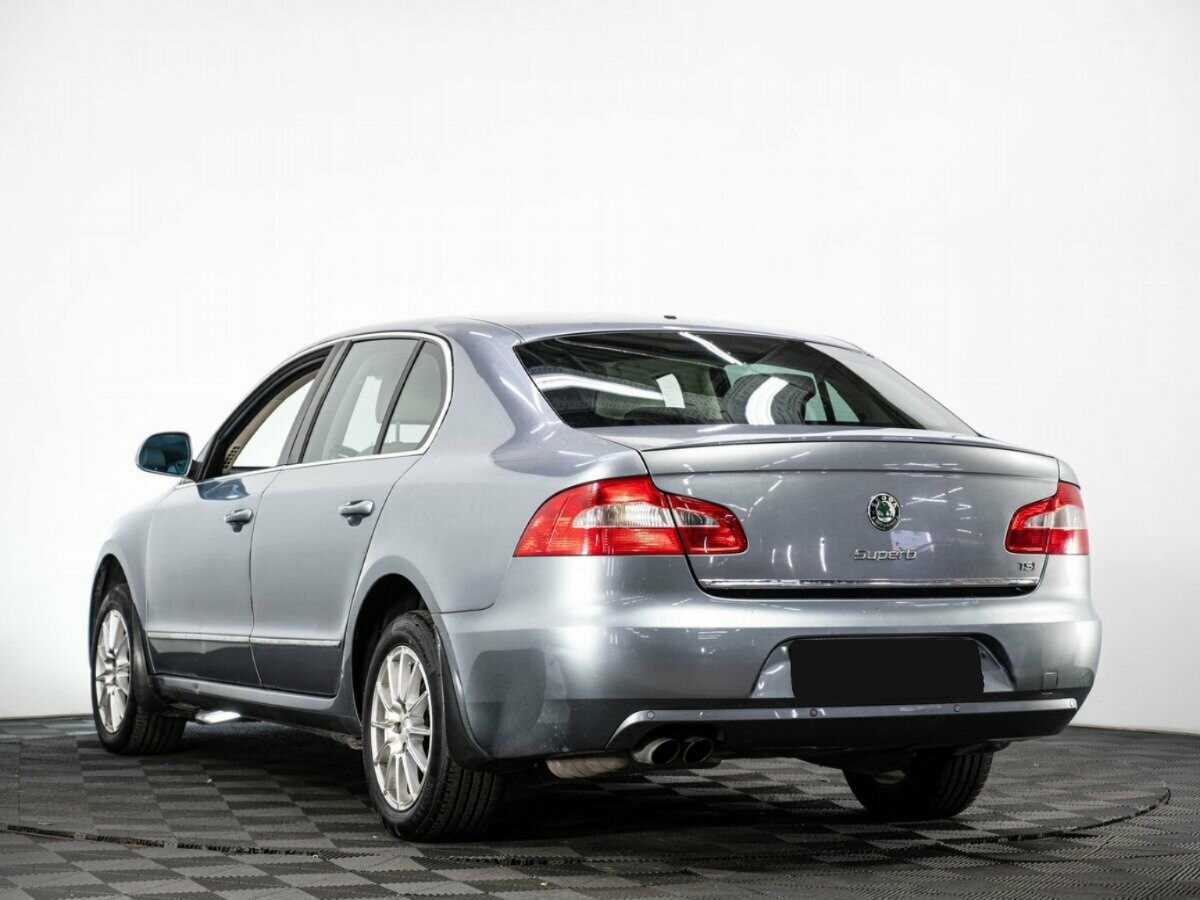 Skoda Superb 2012 года с пробегом. Фото: #5