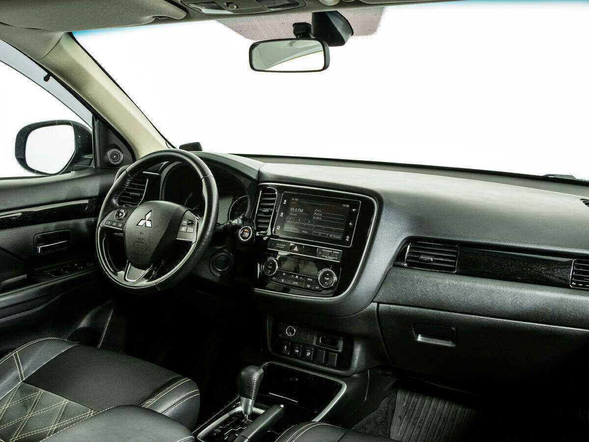 Mitsubishi Outlander 2019 года с пробегом. Фото: #6