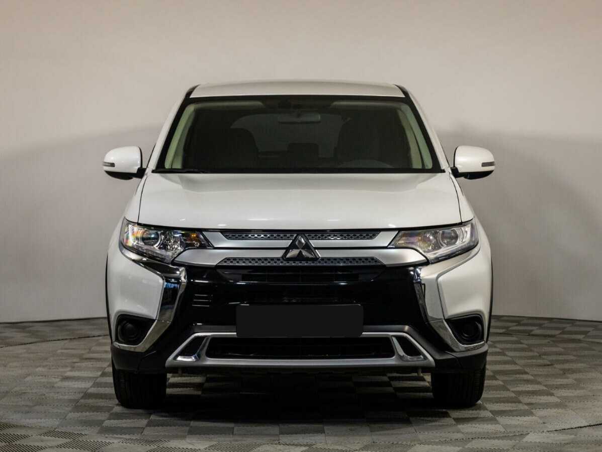 Mitsubishi Outlander 2020 года с пробегом. Посмотреть фото