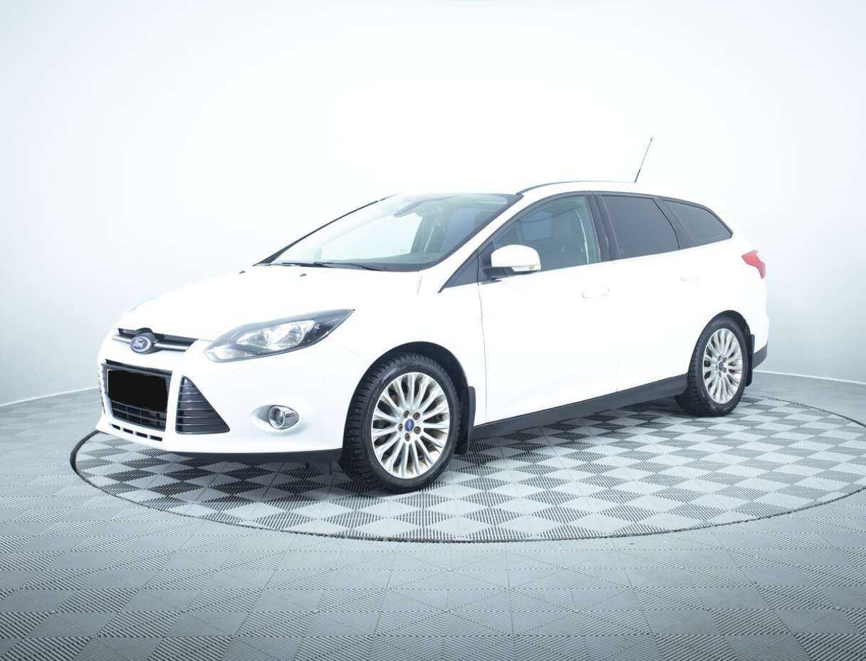 Ford Focus 2012 года с пробегом. Посмотреть фото
