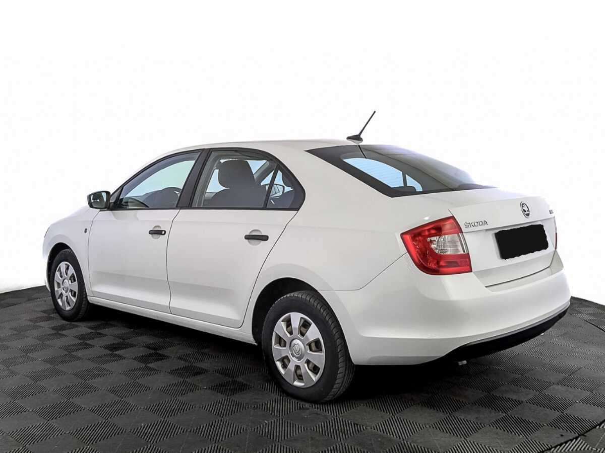 Skoda Rapid 2017 года с пробегом. Фото: #6