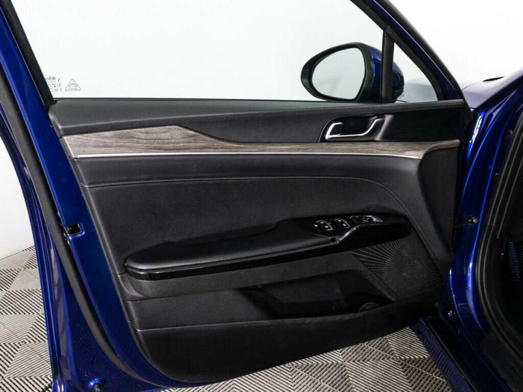 Kia K5 2020 года с пробегом. Фото: #24