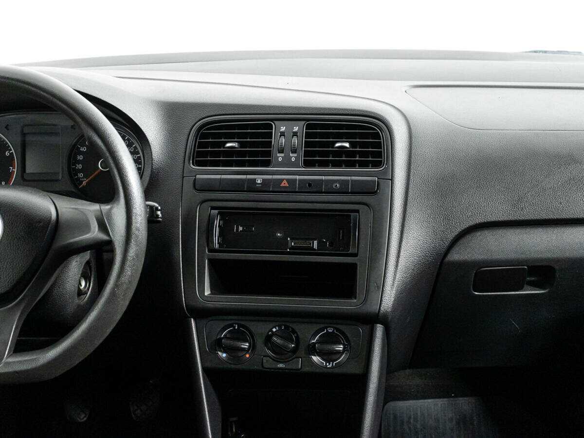 Volkswagen Polo 2017 года с пробегом. Фото: #13