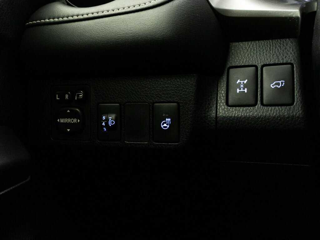 Toyota RAV4 2016 года с пробегом. Фото: #18