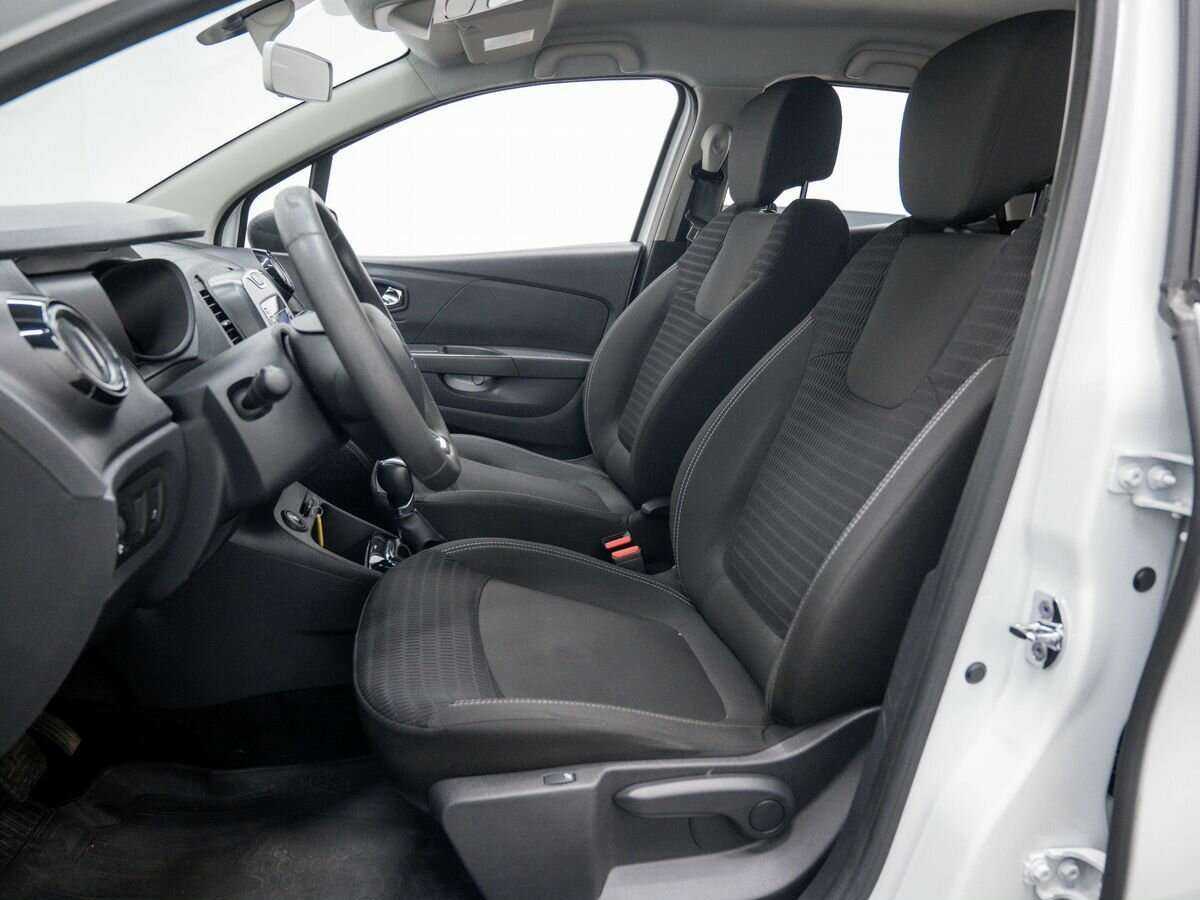Renault Kaptur 2018 года с пробегом. Фото: #12