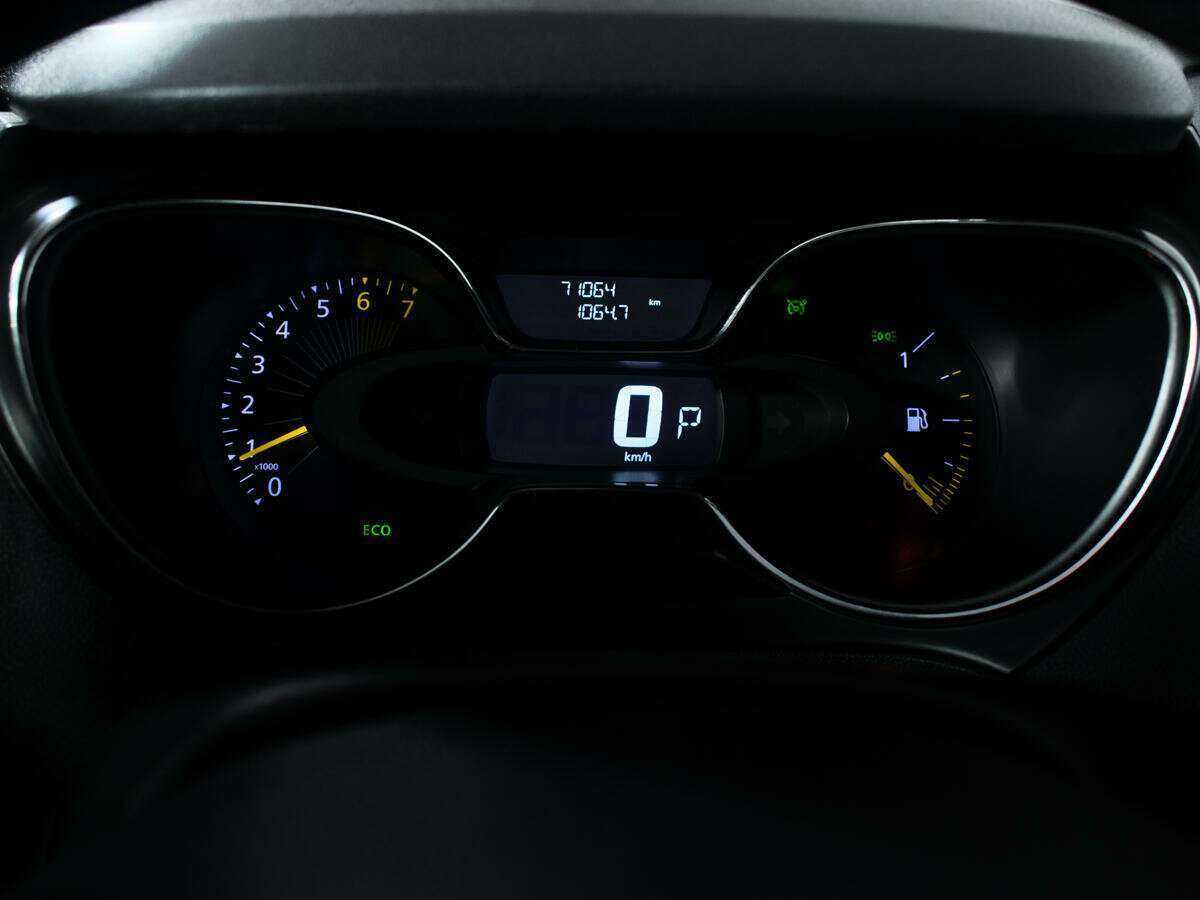 Renault Kaptur 2016 года с пробегом. Фото: #10