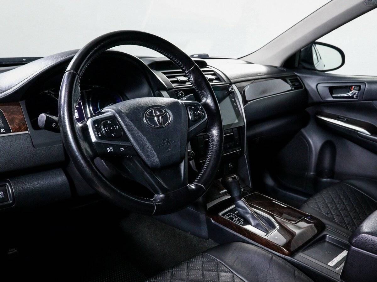 Toyota Camry 2015 года с пробегом. Фото: #10