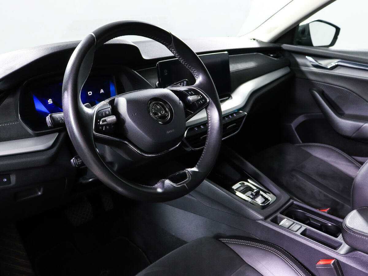 Skoda Octavia 2021 года с пробегом. Фото: #11