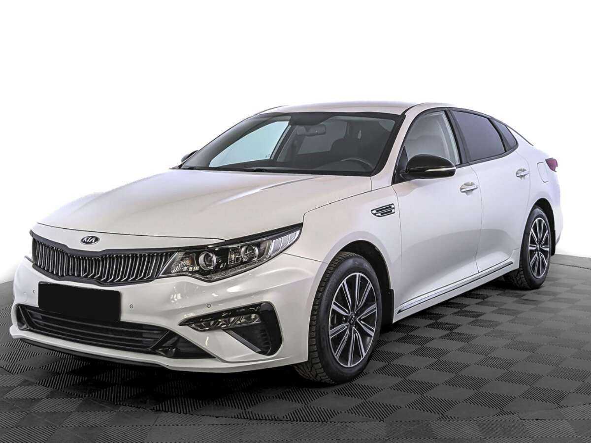 Kia Optima 2018 года с пробегом. Посмотреть фото