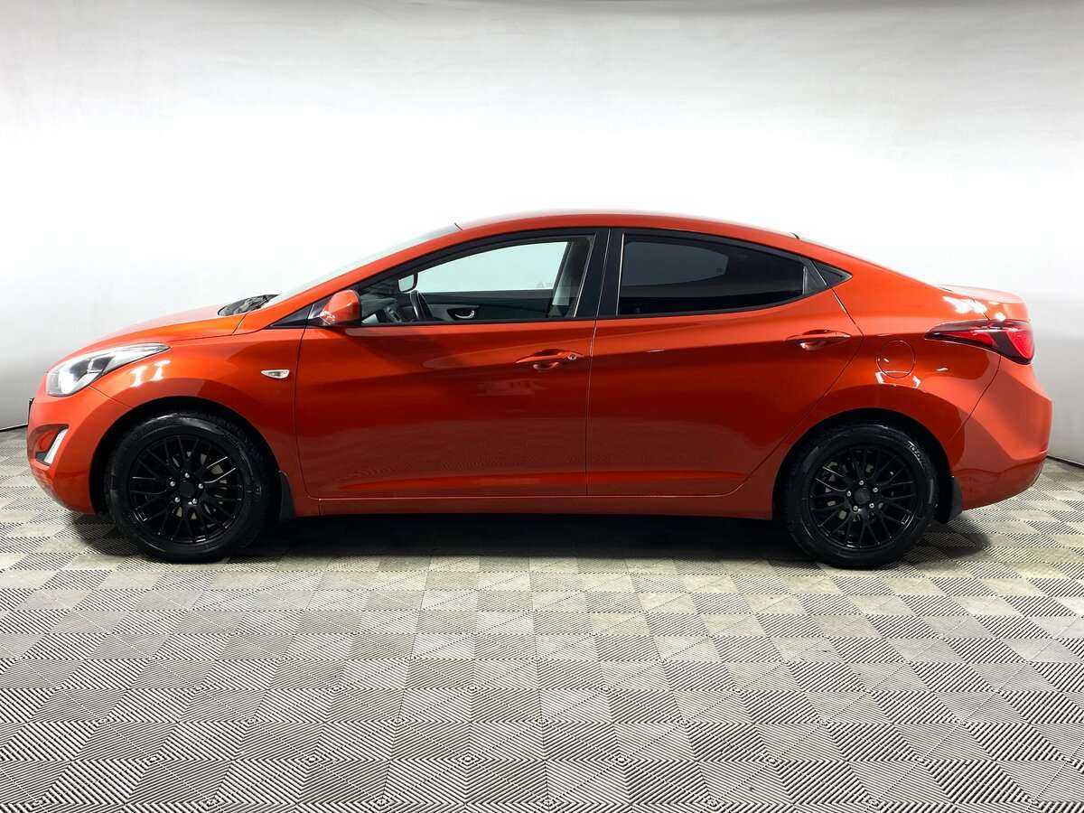 Hyundai Elantra 2015 года с пробегом. Фото: #5