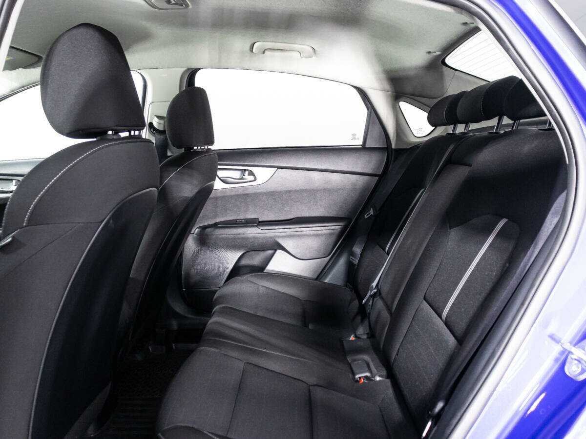 Kia Cerato 2021 года с пробегом. Фото: #9