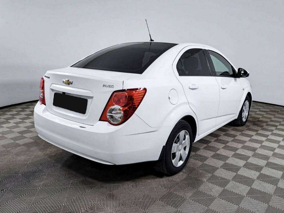 Chevrolet Aveo 2013 года с пробегом. Фото: #4
