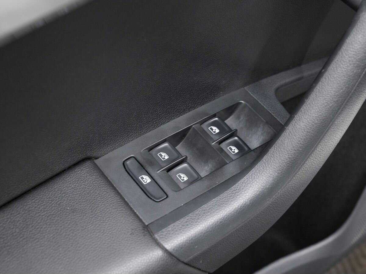 Skoda Octavia 2019 года с пробегом. Фото: #15