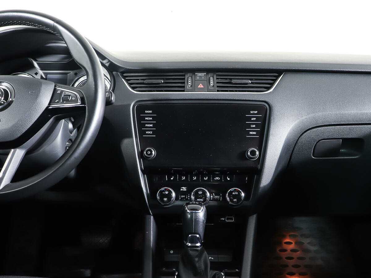 Skoda Octavia 2018 года с пробегом. Фото: #11