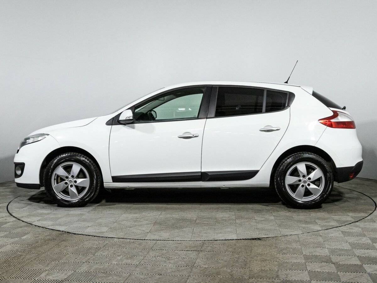 Renault Megane 2013 года с пробегом. Фото: #7