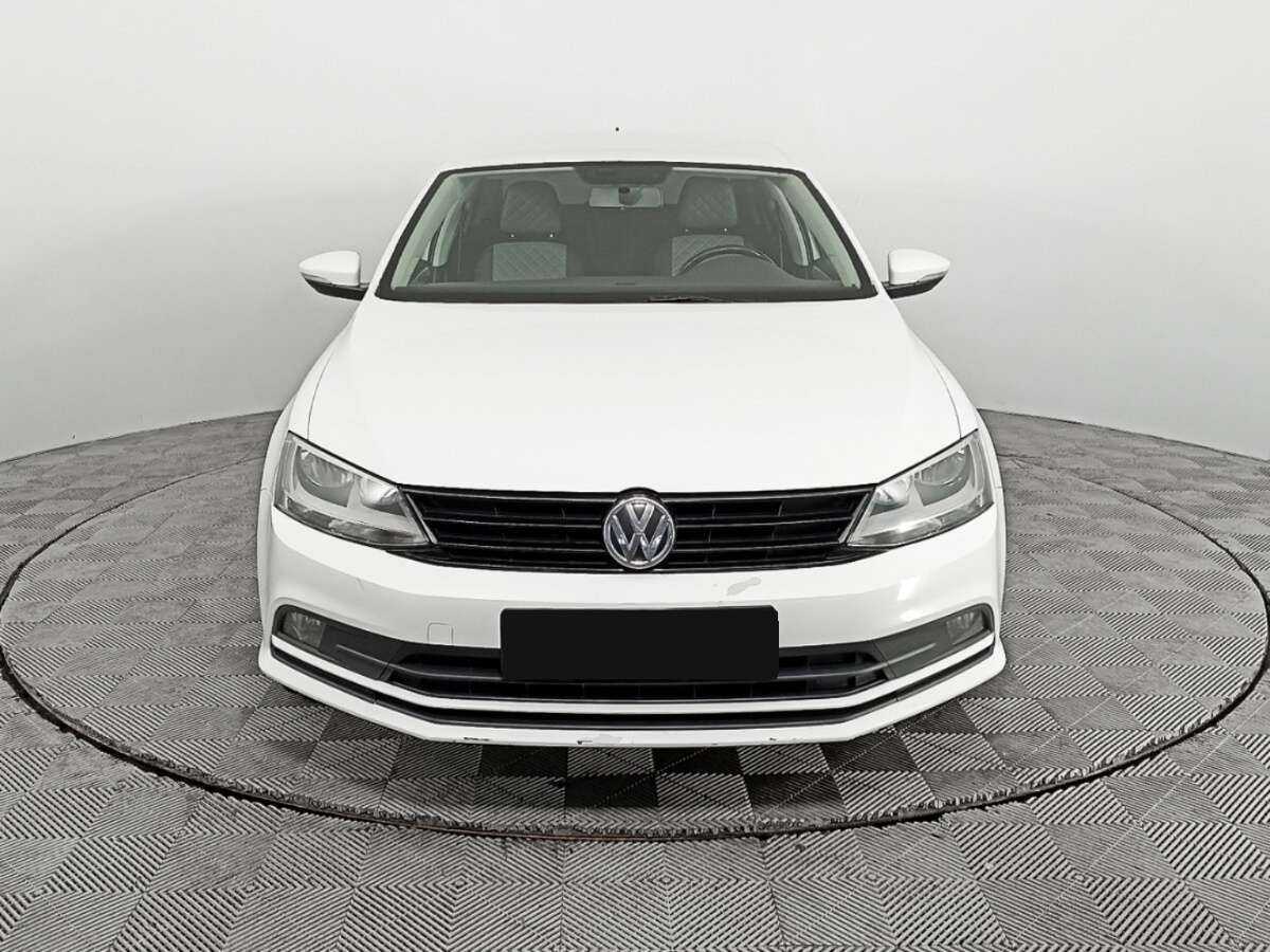 Volkswagen Jetta 2016 года с пробегом. Фото: #1