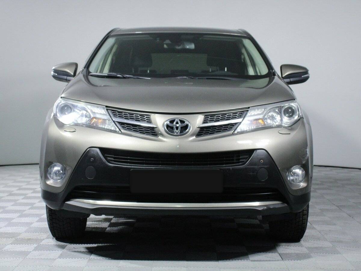 Toyota RAV4 2013 года с пробегом. Фото: #1