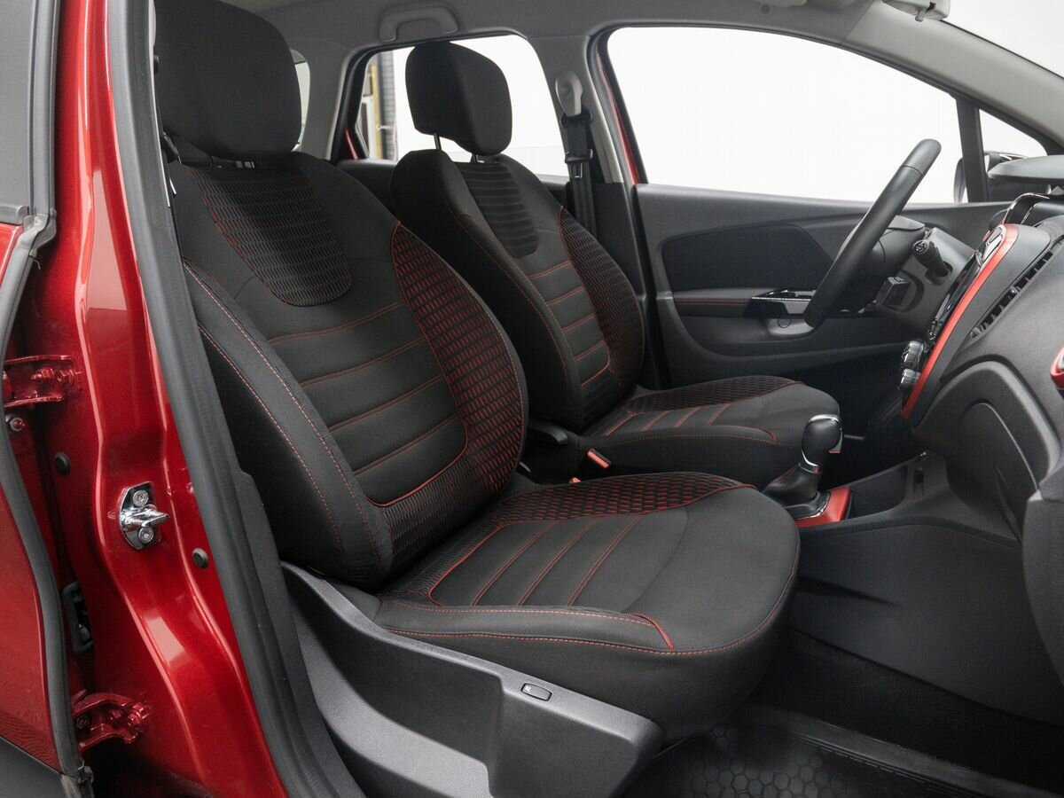 Renault Kaptur 2018 года с пробегом. Фото: #9