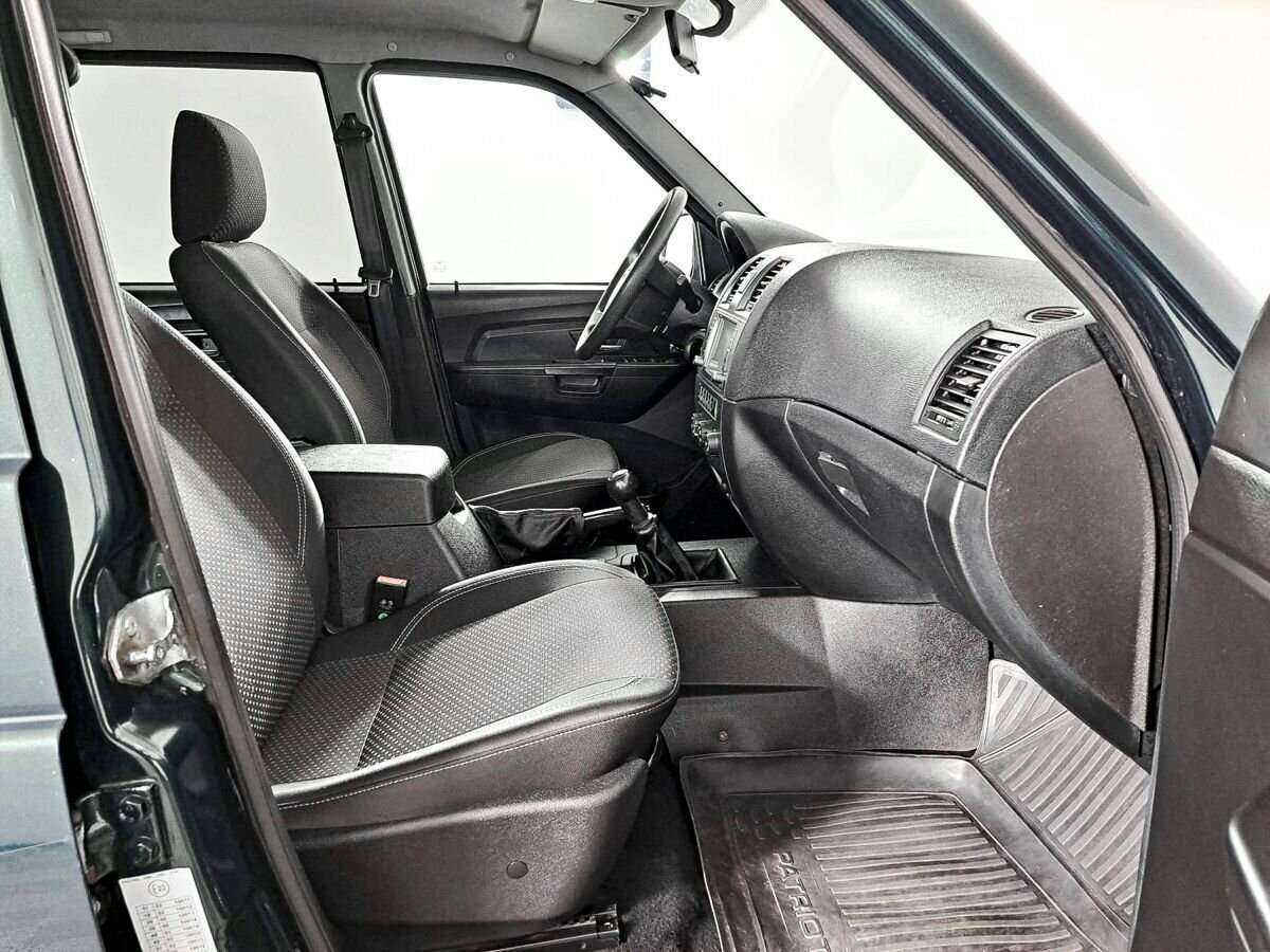 УАЗ Patriot 2016 года с пробегом. Фото: #9