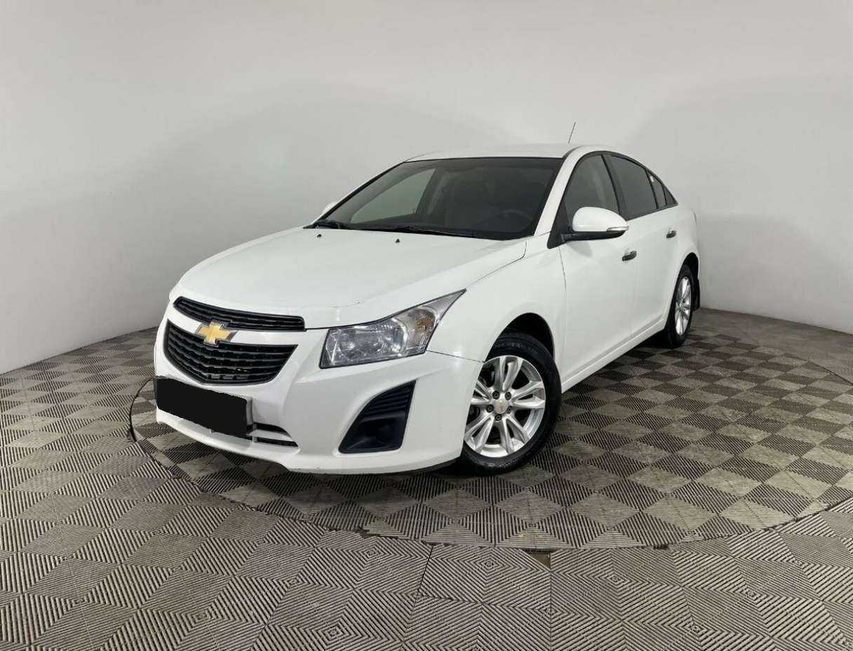 Chevrolet Cruze 2014 года с пробегом. Посмотреть фото