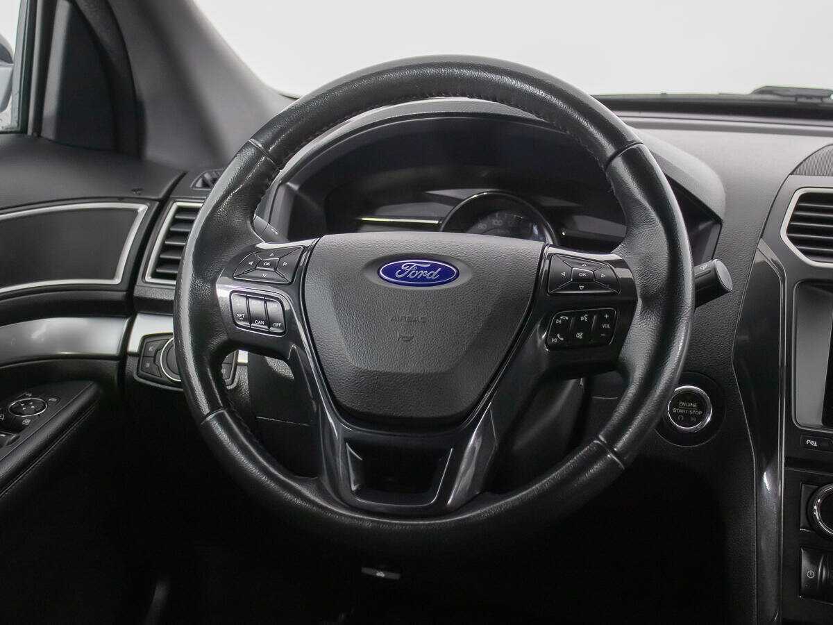 Ford Explorer 2017 года с пробегом. Фото: #19