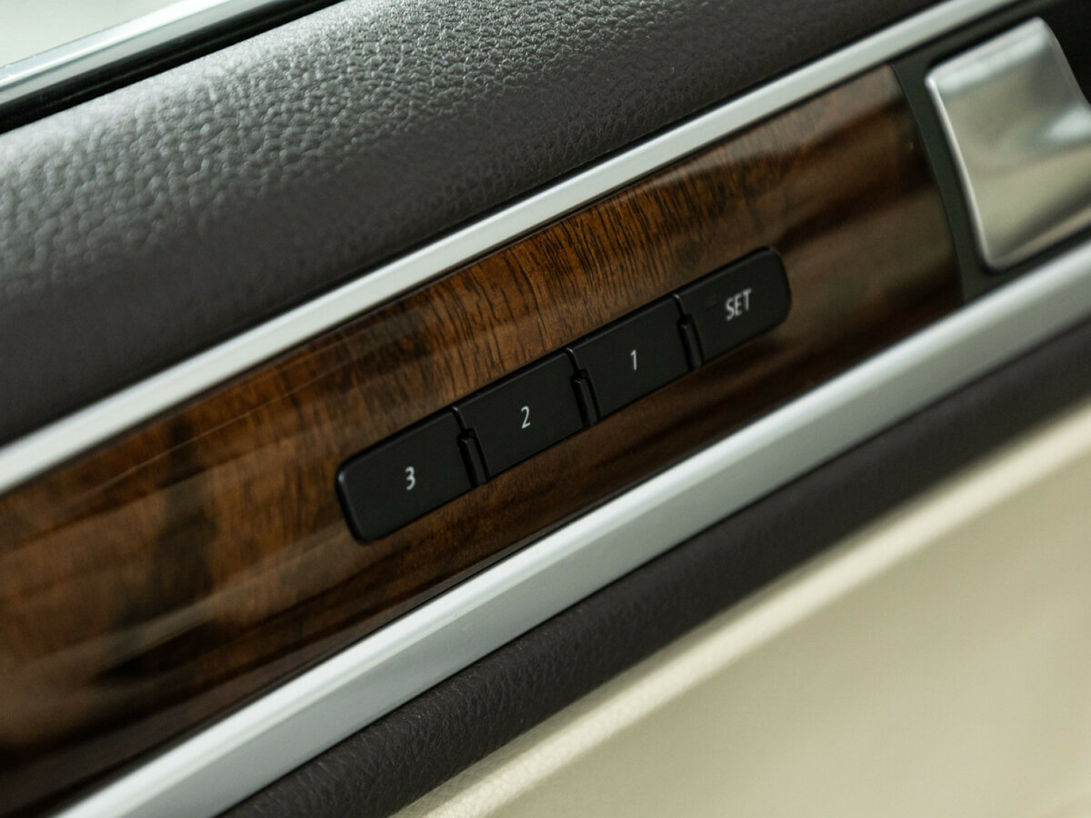 Volkswagen Touareg 2013 года с пробегом. Фото: #14